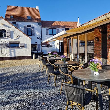 B&B De Kroonhoeve Beringen Exteriér fotografie