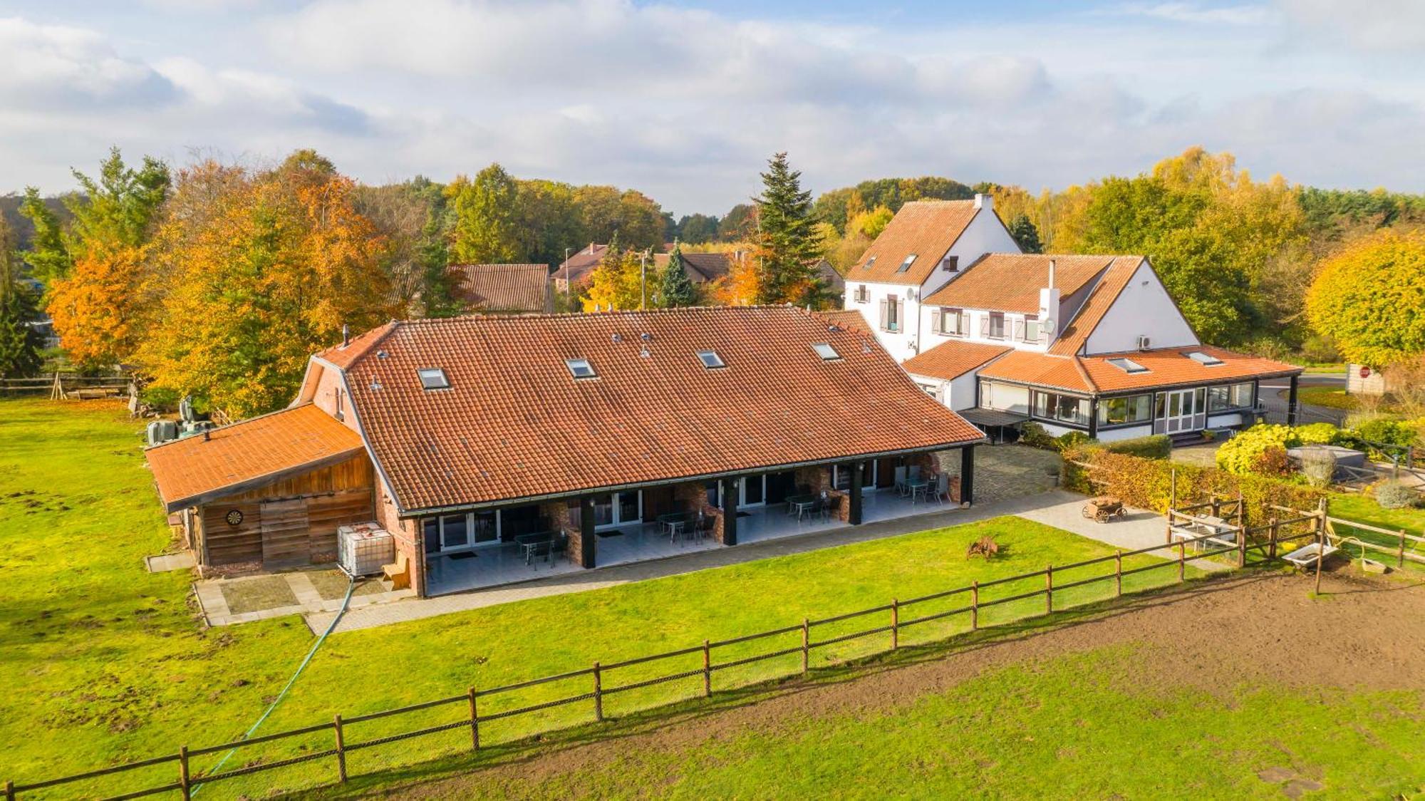 B&B De Kroonhoeve Beringen Exteriér fotografie