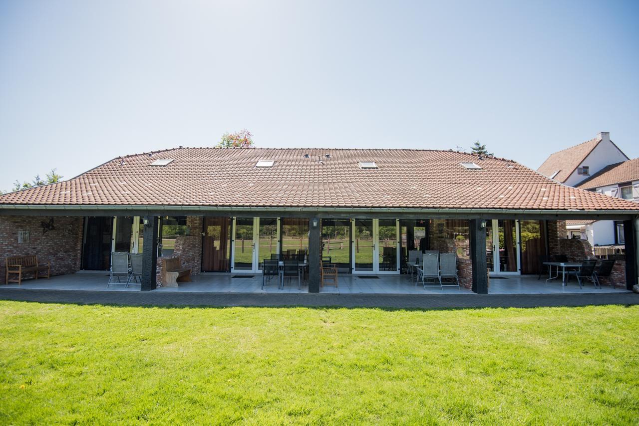 B&B De Kroonhoeve Beringen Exteriér fotografie
